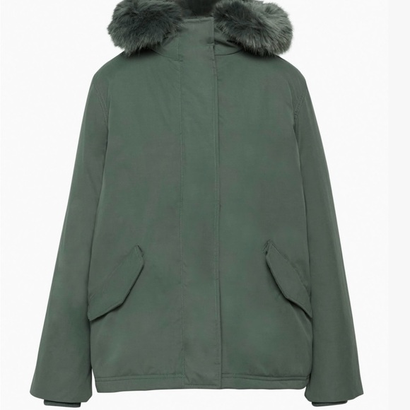 Wilfred Mont Blanc Parka. Like new condition. Size XS. - Picture 12 of 16